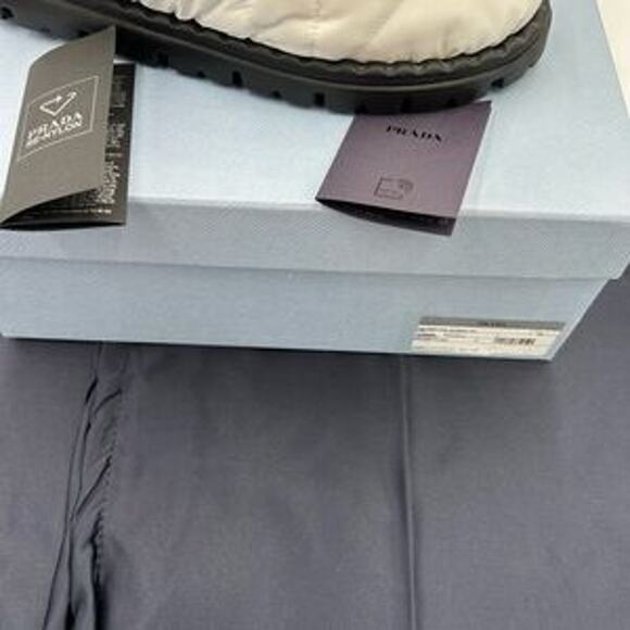Women's Prada re-nylon quilted snow boots size 39 made in Italy - Picture 11 of 11